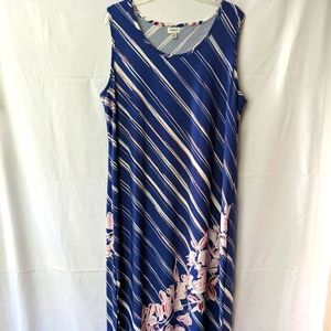 Plus Size Summer dress by Avenue Size 18/20